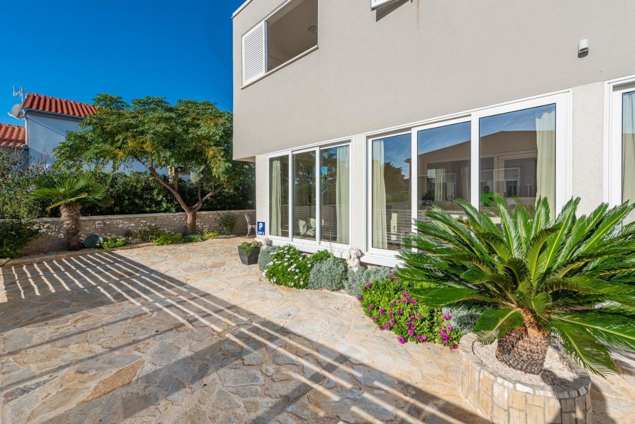 Ferienwohnung Hibiskus App2 Vir Exterior foto